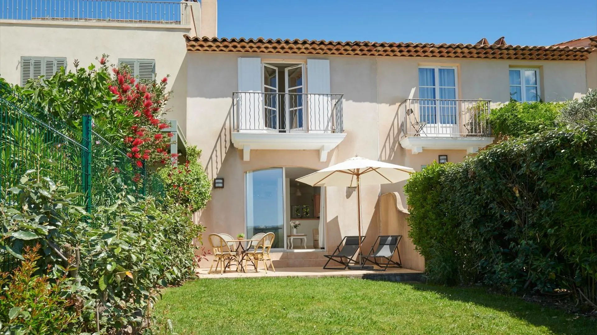 Saint-Tropez Golf Residences 0*,  France