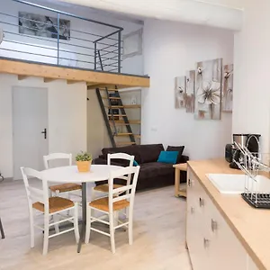  Appartement Grand Studio Republique