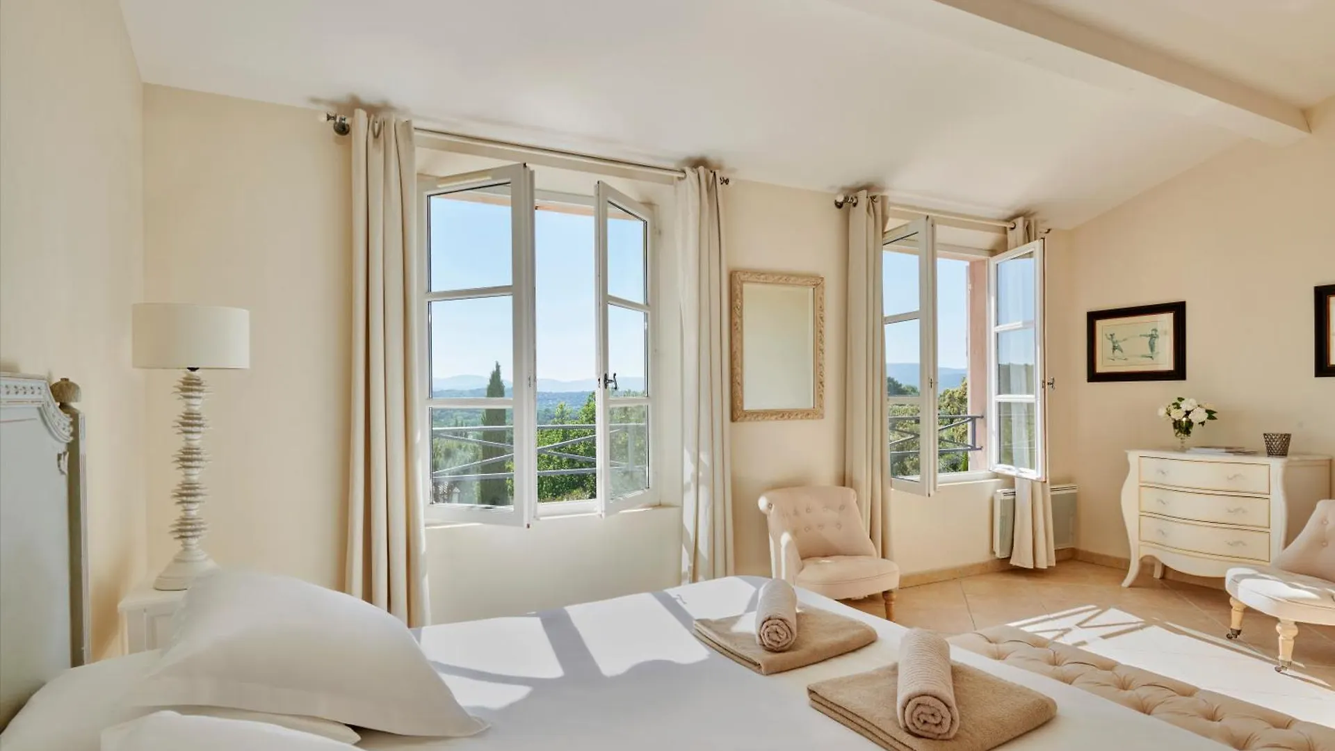 Saint-Tropez Golf Residences 0*,