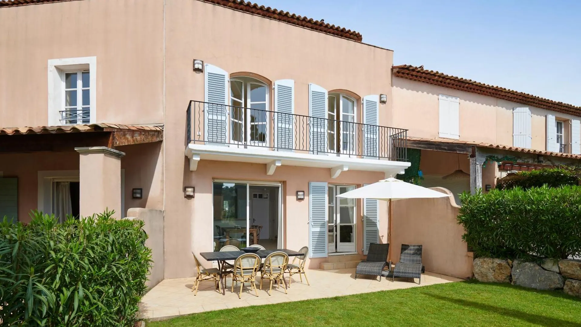 Saint-Tropez Golf Residences